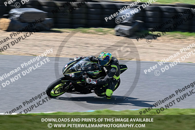 enduro digital images;event digital images;eventdigitalimages;lydden hill;lydden no limits trackday;lydden photographs;lydden trackday photographs;no limits trackdays;peter wileman photography;racing digital images;trackday digital images;trackday photos